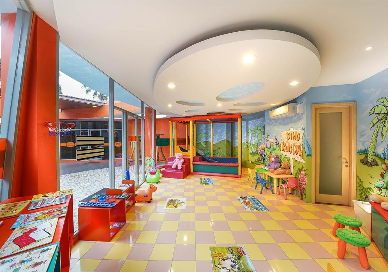 Harris Hotel Sentul City Bogor Dış mekan fotoğraf