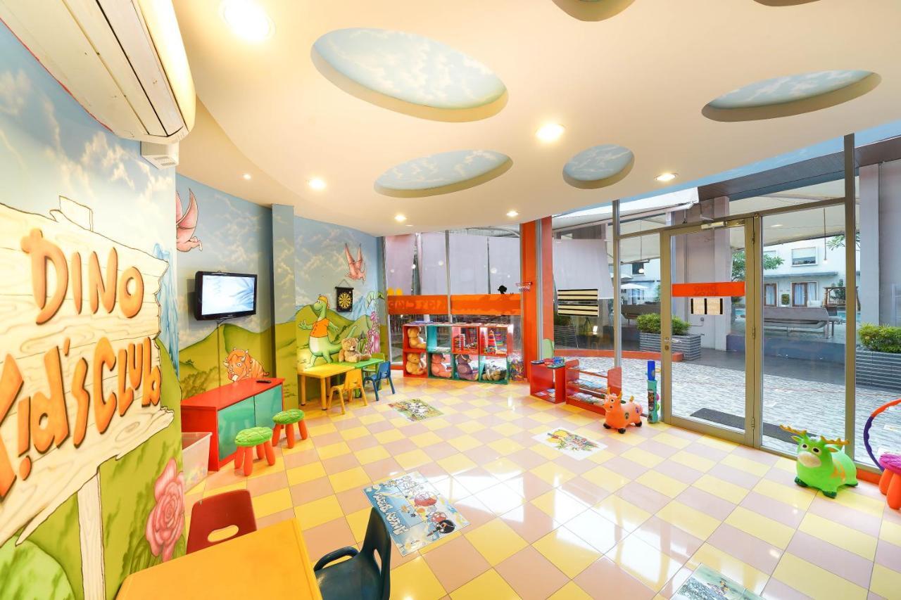 Harris Hotel Sentul City Bogor Dış mekan fotoğraf
