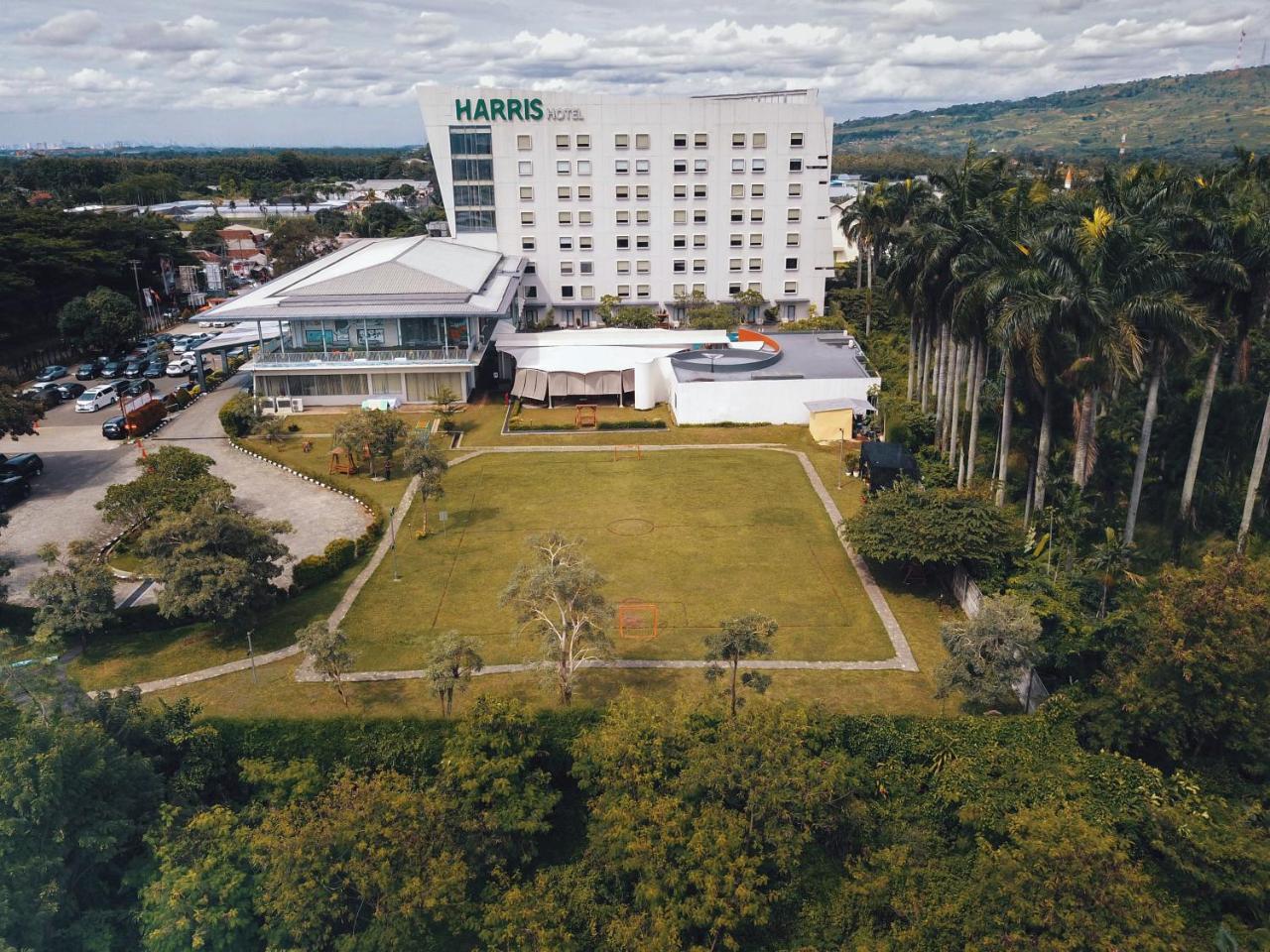 Harris Hotel Sentul City Bogor Dış mekan fotoğraf